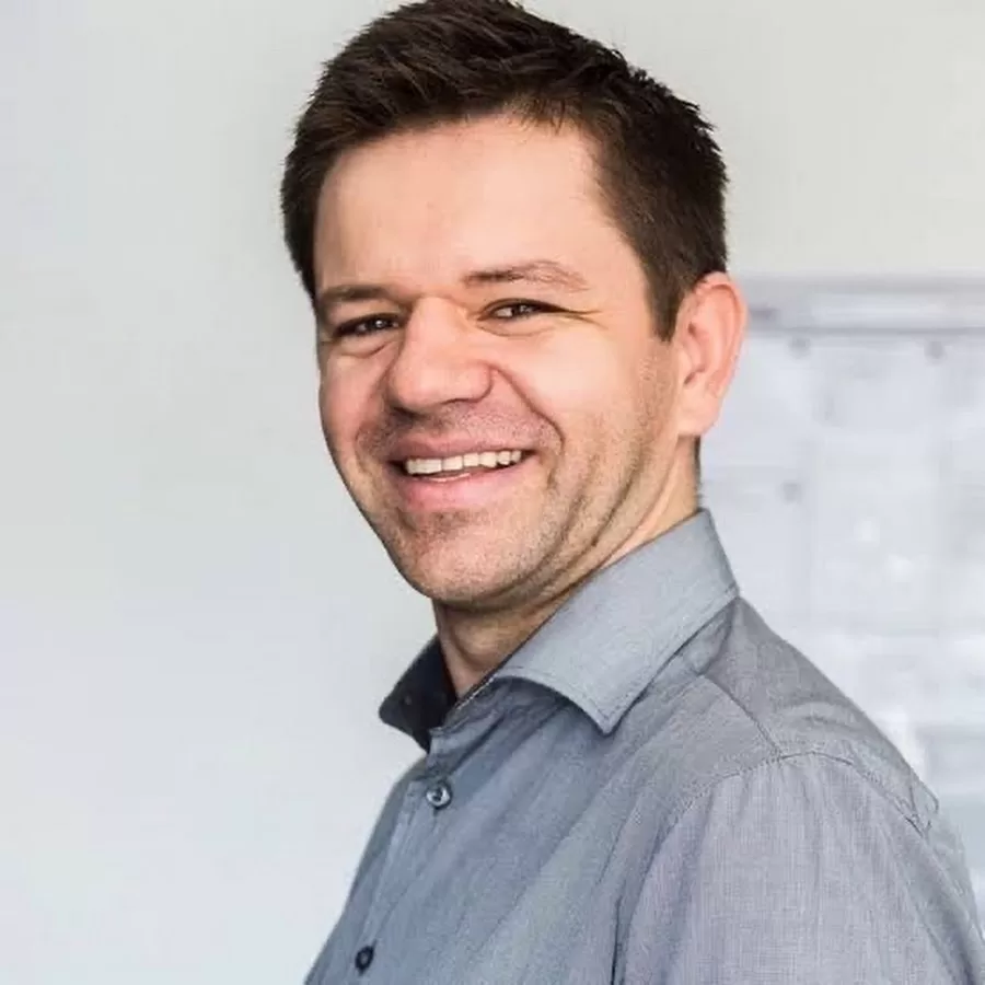 Quem é Hermann Greb? Ele é confiável?